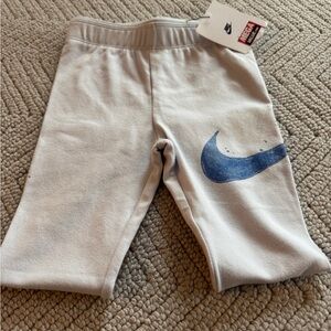 Nike Gray and Blue Leggings Sleek Design